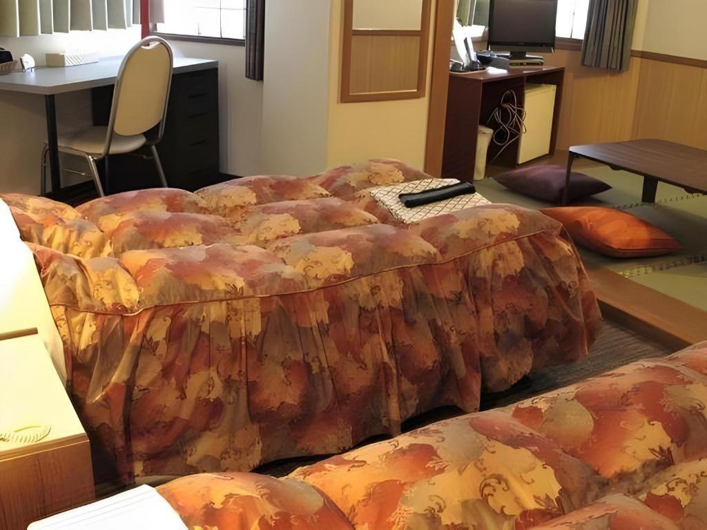 Mimatsu Hotel Мито Екстериор снимка