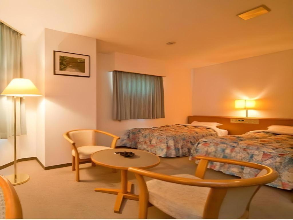Mimatsu Hotel Мито Екстериор снимка