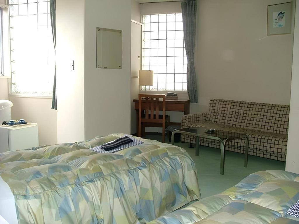 Mimatsu Hotel Мито Екстериор снимка